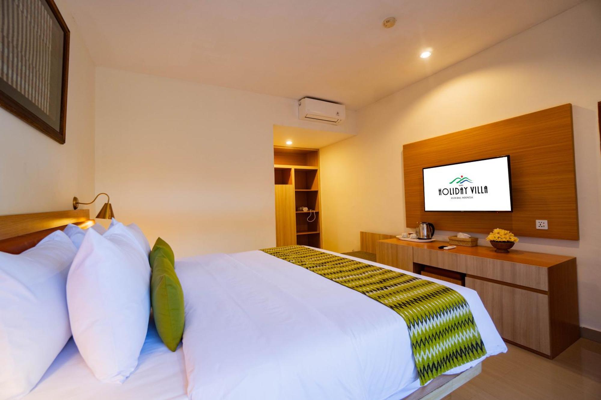 Wina Holiday Villa Kuta Lombok Esterno foto